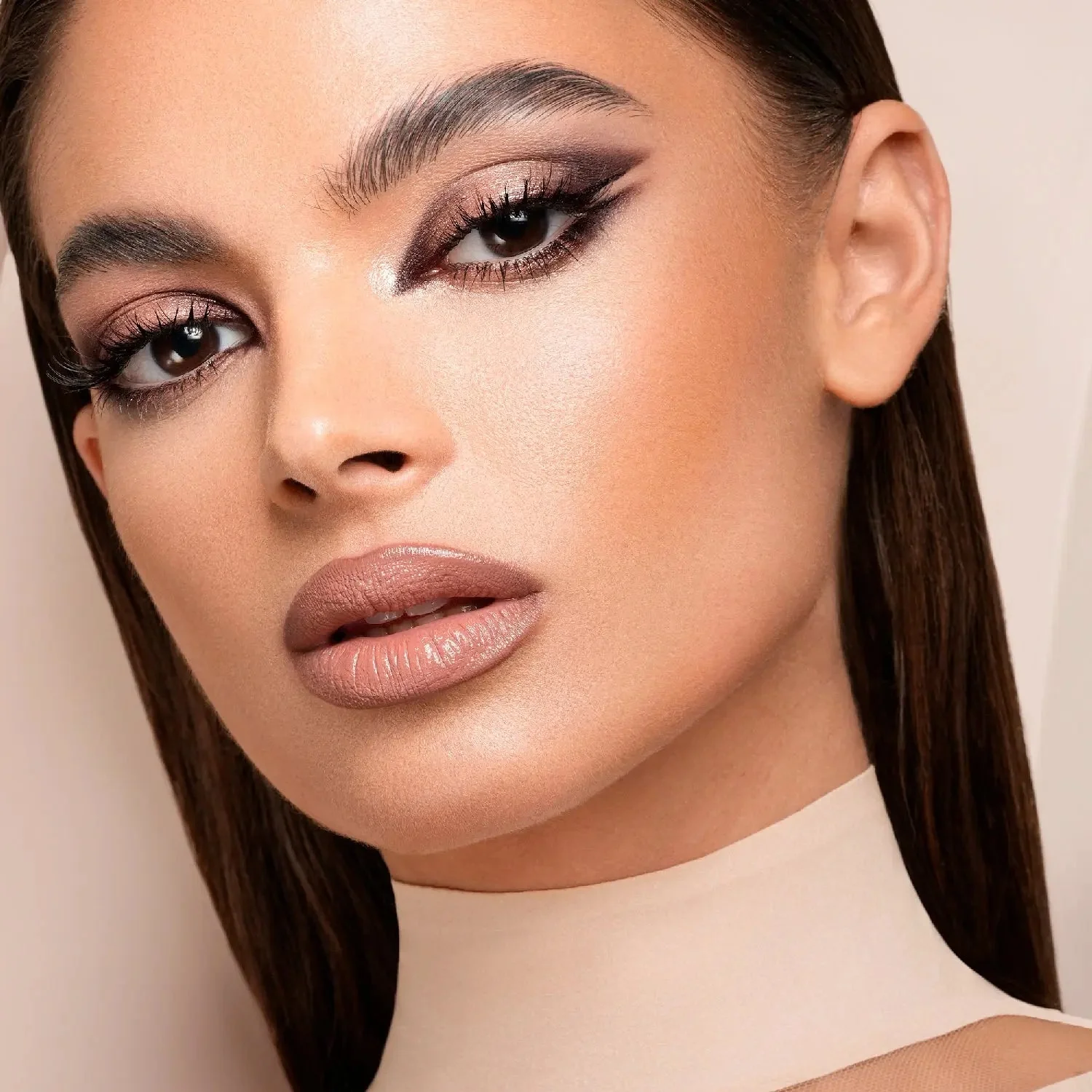 I NEED A NUDE EYESHADOW PALETTE - Image 5