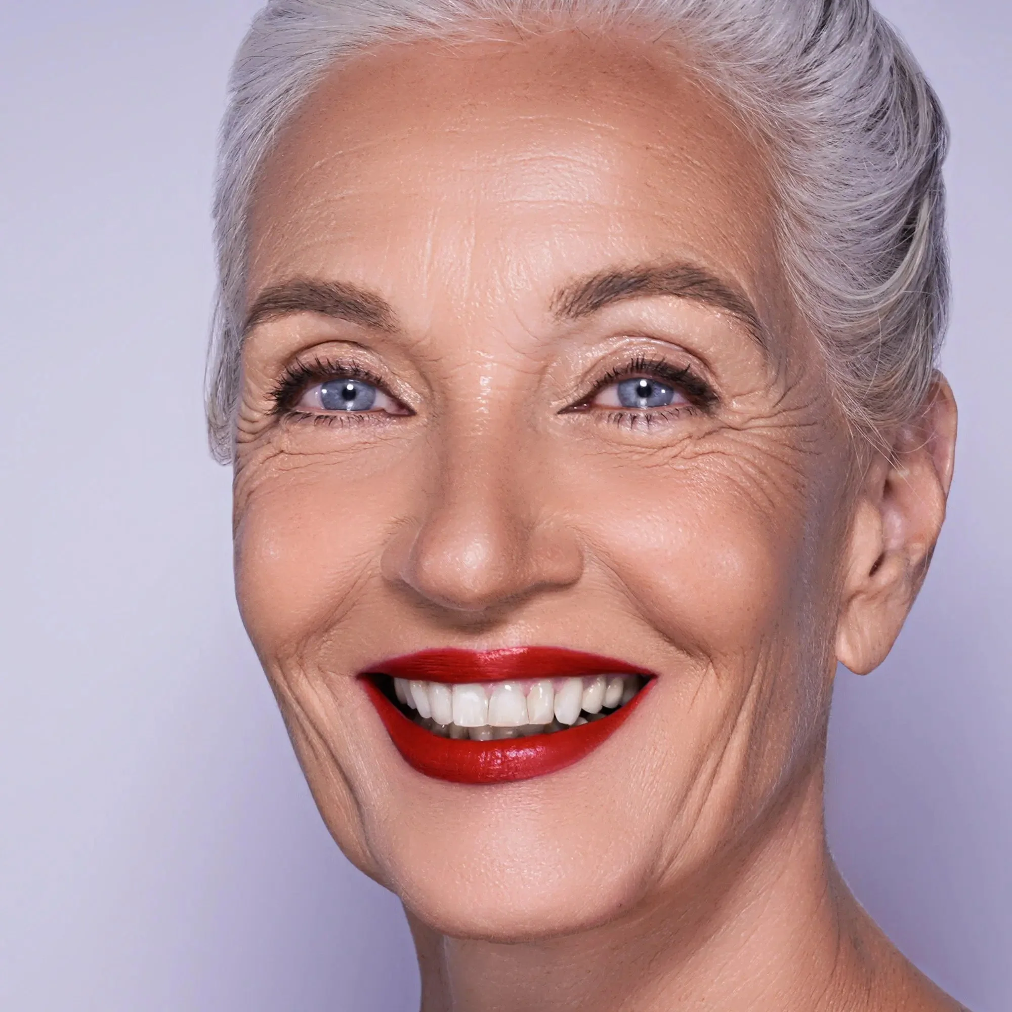 I NEED A ROUGE LIP STYLETTO - Image 15