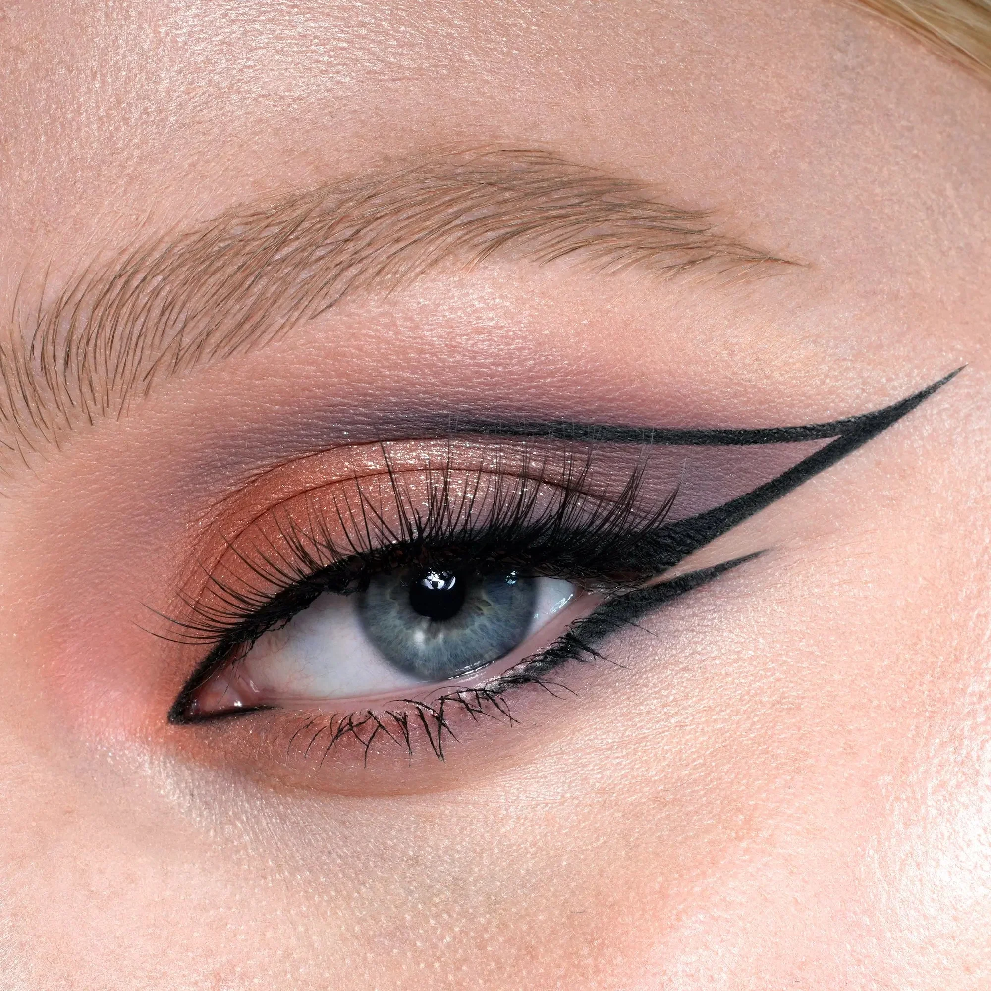 MINI STARLETTE EYESHADOW PALETTE - Image 4