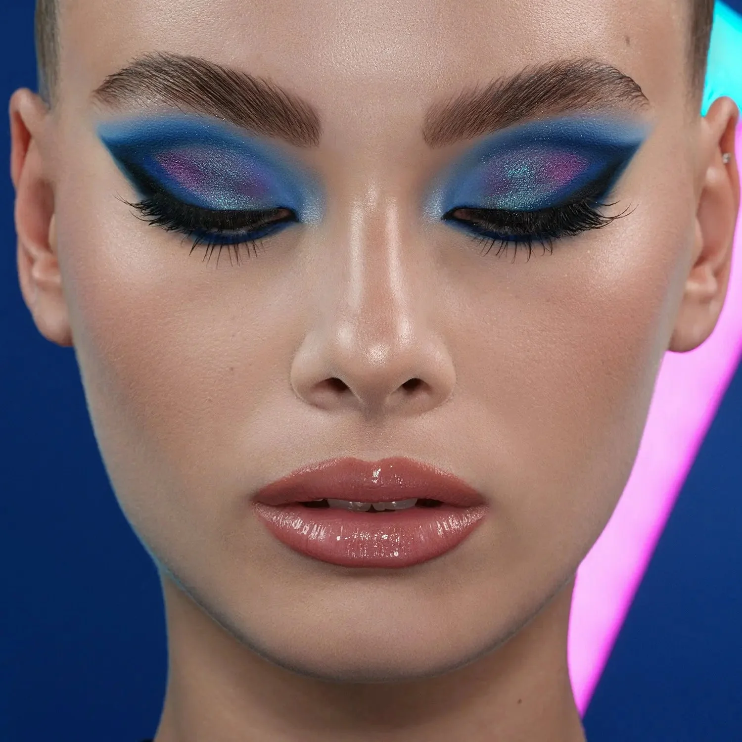 MINI TRIOCHROME EYESHADOW PALETTE - Image 5