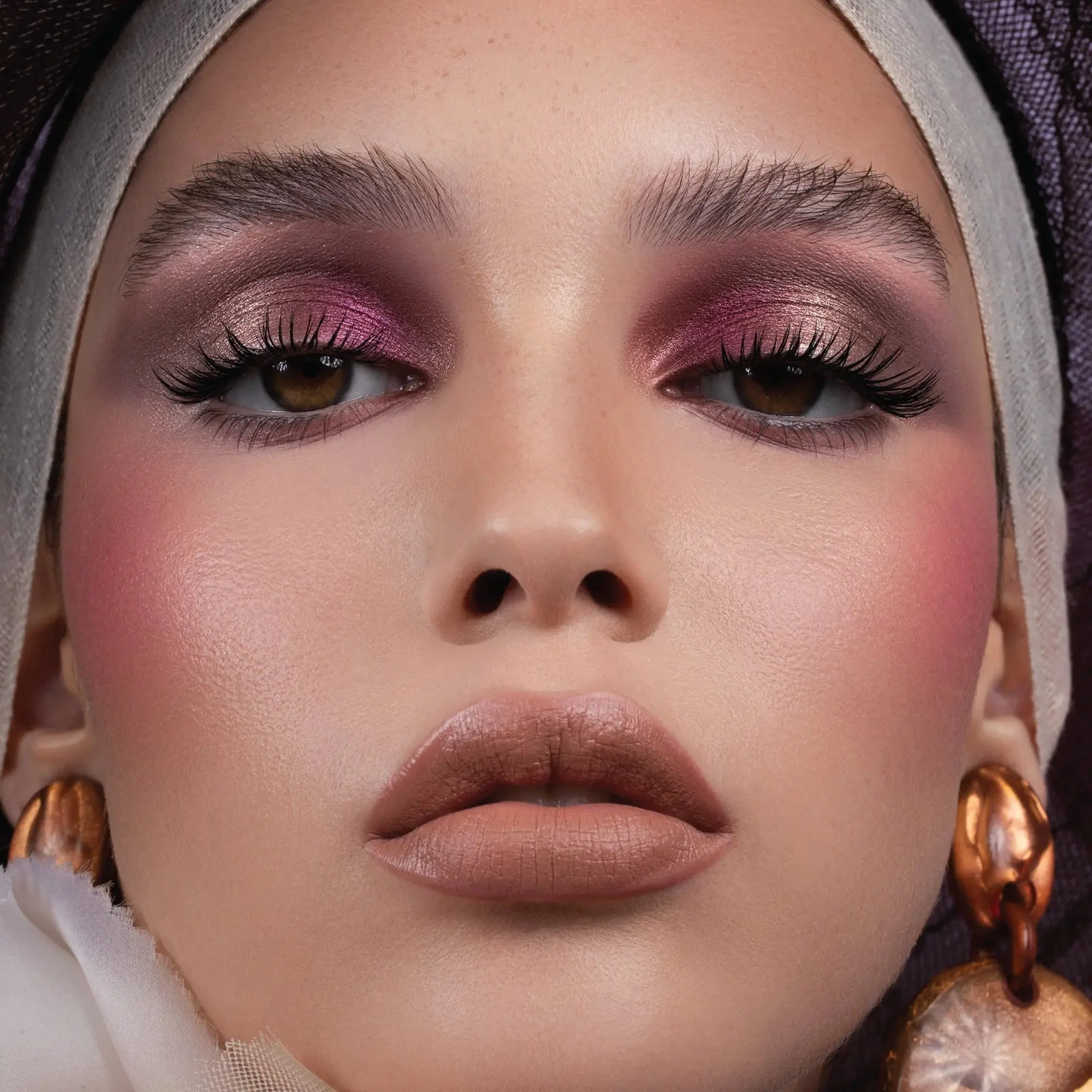 RETRO EYESHADOW PALETTE - Image 7