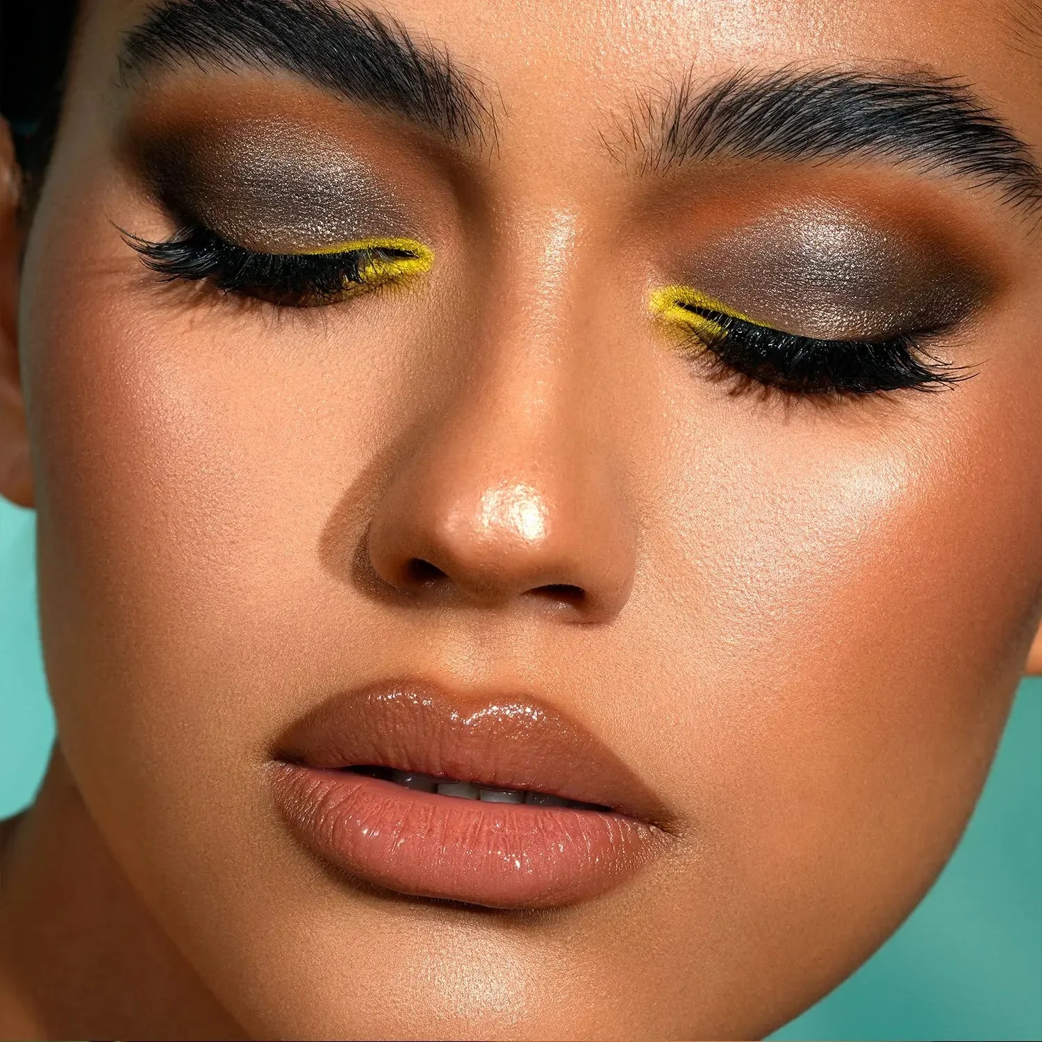 YUCCA EYESHADOW PALETTE - Image 4
